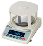 FXi-120/300 : balance de précision avec  interface RS-232.